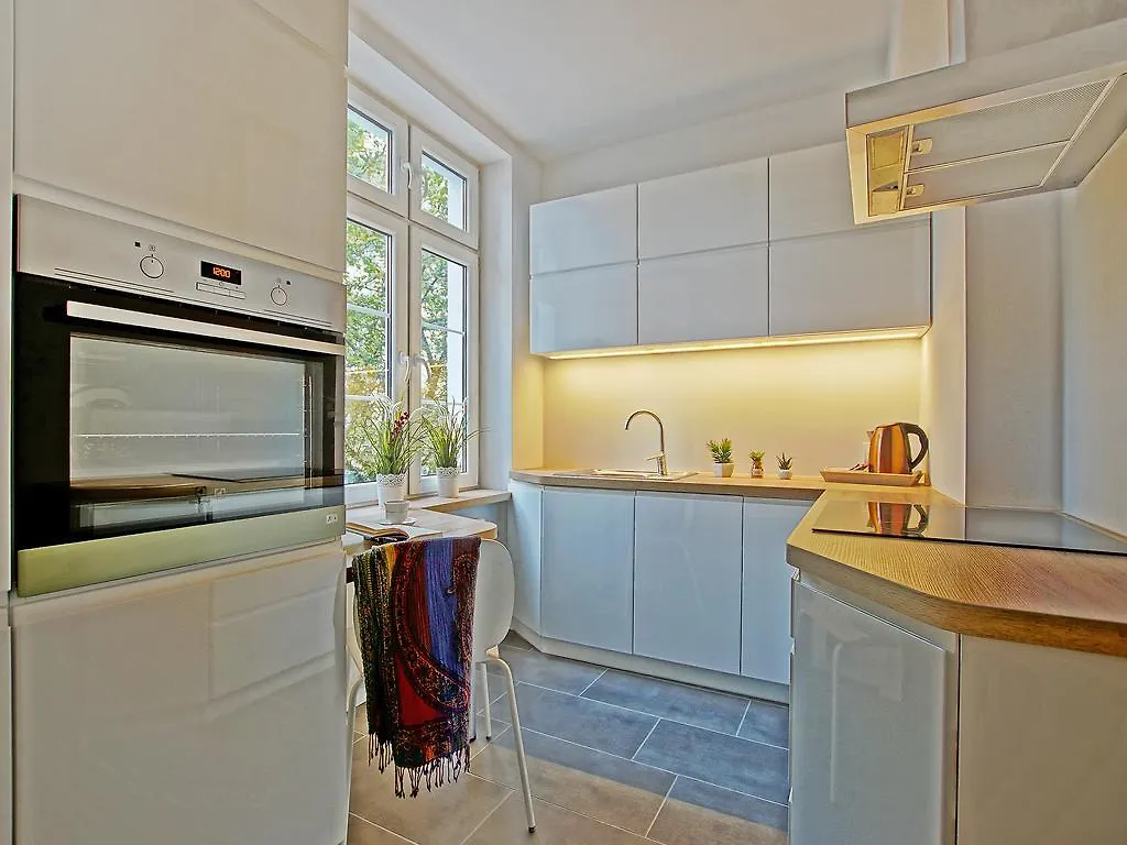 Apartament Starogdański przy ul Długiej 0*,  Polska